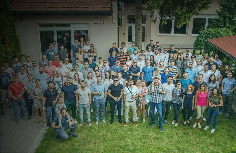 about codolis header mobile